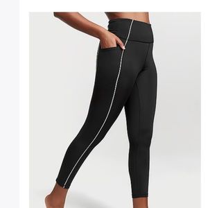 Victoria’s Secret Essential High Rise Leggings